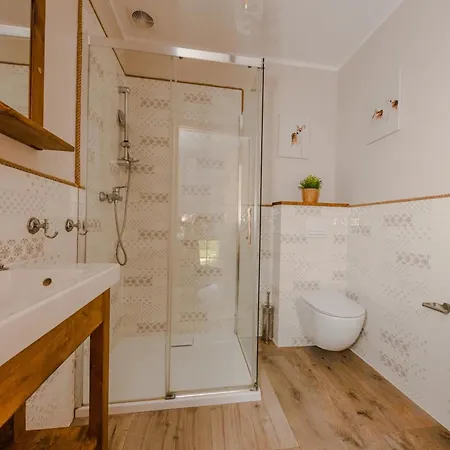 Na Kaszubach A129/1- Kaszubska Ostoja Dom wakacyjny